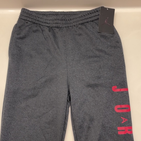 Air Jordan Kids joggers Bottom - Picture 5 of 9
